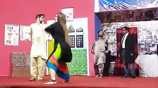 Sunehri_Khan_Best_Mujra