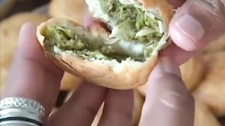 Khasta matar Kachori Recipe