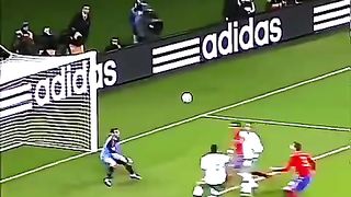 Cristiano_Ronaldo_Knuckleball_free_kick_????_#football_#soccer_#shorts(480p).