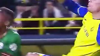 Ronaldo_fails_Bicycle_Kick❌_Goal_edit????☄️(480p).