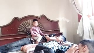 صبح جگانے کا انوکھا طریقہ