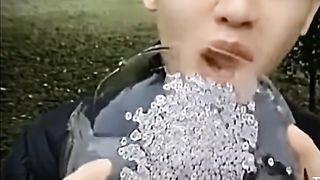 trrik sulap makan kaca tanpa terluka