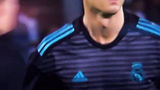 Who loves ronaldo