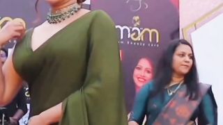 സുന്ദരിയായി വേദിയിലെത്തി ഹണി റോസ്സ് #shorts.