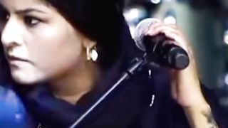 Jyoti Nooran _ Bula Nachaya ishq de saja te Nooran Sisters