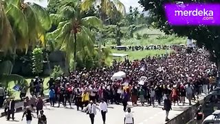 Residents riot after the death of Lukas Enembe, governor of Papua