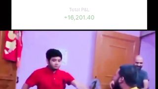 ME ET MY FRIENDS AFTER MAKING PROFITS