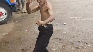 Regardez ce video 1001