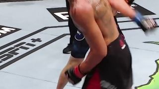 One of The Most LEGENDARY Performances Delivered by Max Holloway - UFC - MMA