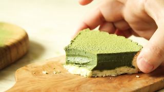 Green tea tart Real royce chocolate taste (Malcha)