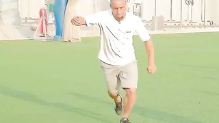 Ronaldos Power Shot Broke Glass shorts football / soccer