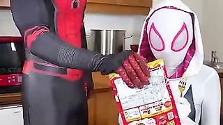 Spider-Man_funny_video_????????????___SPIDER-MAN_Best_TikTok_February_2023_Part221_#shorts_#sigmameme(360p).