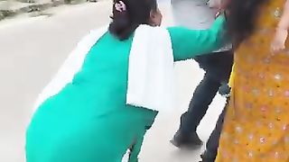 Ye_kya_ho_Gaya_????????_funny_short_video_#shorts_#funny_#comedy_#ytshorts_#comedyvideo_#funnyvideo(360p).