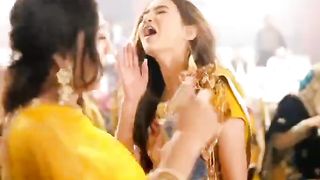 Iqreeb dholki moments#iqreebwedding#sistrology#viralvideo.