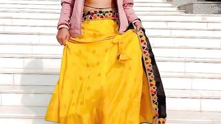 Tu cheez badi h mast mast ????????♥️@meenuprajapatiji #shorts #meenu #trending #youtube #explore.