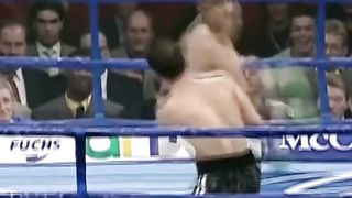 ???? THE WHOLE WORLD WAS BREAKED TO TV SCREENS when THESE FIGHTERS met ???? #shorts →  ???? #BalcevMMA_BOXING