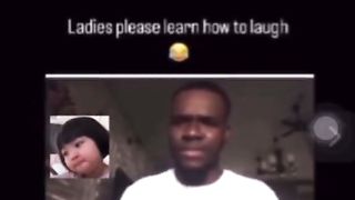 Ladies learn how to laugh ????