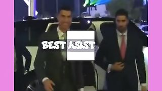 Cristiano Ronaldo vs Lionel Messi 4