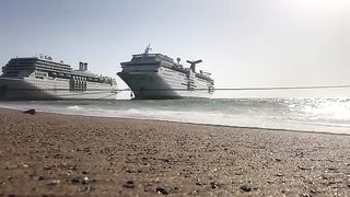 Gidani stop ll Karachi ship building