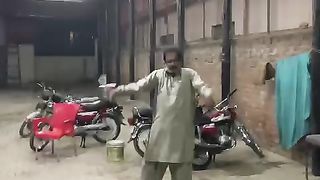 Party dance video