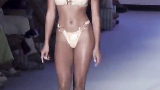 4K Vertical ] Beach Bunny  EP-2 ｜ Miami Swim Week 2023 ｜ Paraiso Miami Beach