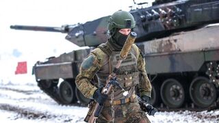 СЪС СЛУШАЛКИ - КАКВО СЕ СЛУЧВА  В УКРАИНА  ?  2022Г