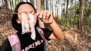 Girl eating Co dom's - viral clip