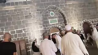 Near The Masjidi Abo Bakar R. A