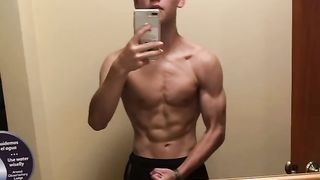 I was probably the biggest 14 year old out there???? #bodybuilding #fitness #fyp #shorts #gym