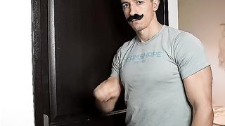 Open door ????????.
