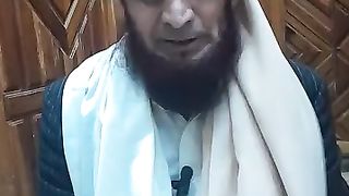 The Molana sahib who teaches