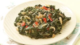 Tumis Daun Singkong