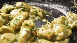 BUTTER GARLIC CHICKEN RECIPE | HOW TO MAKE BUTTER GARLIC CHICKEN