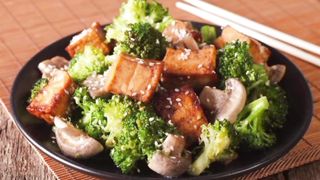 Tumis Brokoli Tahu Putih