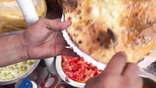 Full masaledar baked Papad