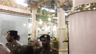 The love of our Ummah for Huzoor Sallallahu Alaihi Wasallam