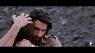 Jiya_Full_Song___Gunday___Ranveer_Singh,_Priyanka_Chopra___Arijit_Singh___Sohail_Sen___Irshad_Kamil(480p).