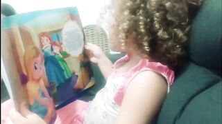 Histórinha com a Clarinha