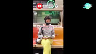 Drawing realistic portraits of strangers on the NYC sun way