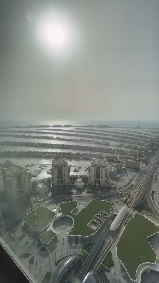 The world's largest manmade islandPALM JUMEIRAH by Subhankhan1122