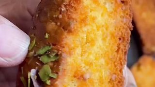 Eggless Pistachio Cake Rusk