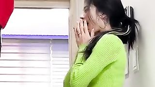 Pourquoi_je_getting_hit___????????_#shorts_#funny_#viral(360p).