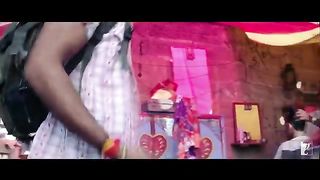 Dhadak_Dhadak_Song___Bunty_Aur_Babli___Abhishek,_Rani___Shankar-Ehsaan-Loy,_Gulzar___Udit,_Sunidhi(360p).