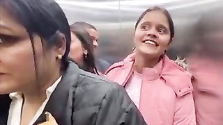 Lift_Prank_best__reaction_????????_#shorts_#viral_#liftprank_#rinkuuu_#explore_#funny_#comedy(360p).