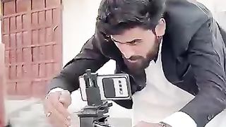 Aur_Kitna_Bada_hoga????????????_#babache__#viral_#funny_#comedy_#youtubeshorts_#tiktokstar_#tiktok_#shorts(360p).
