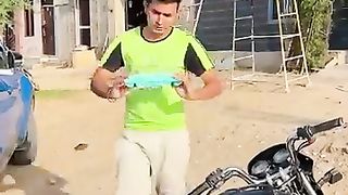 Apke_city_mai_kitna_temperature_hai_????_#funny_#shorts_#comedy_#koushalmonga(360p).