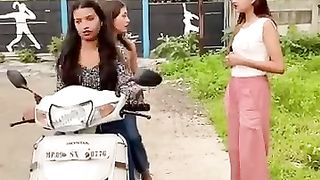 Girls_Vs_Boys_????❤️_#shorts_#funny (360p).