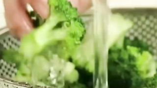 Tumis brokoli saus tiram