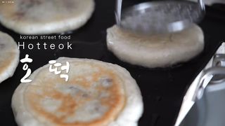 Hotteok , korean street food, sweet pancake