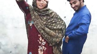 - Sitara Kashi Dancer #youtubeshorts #shortvideo #dance #trendingshorts-1WwZS9kkyPI-720p-1704343789.